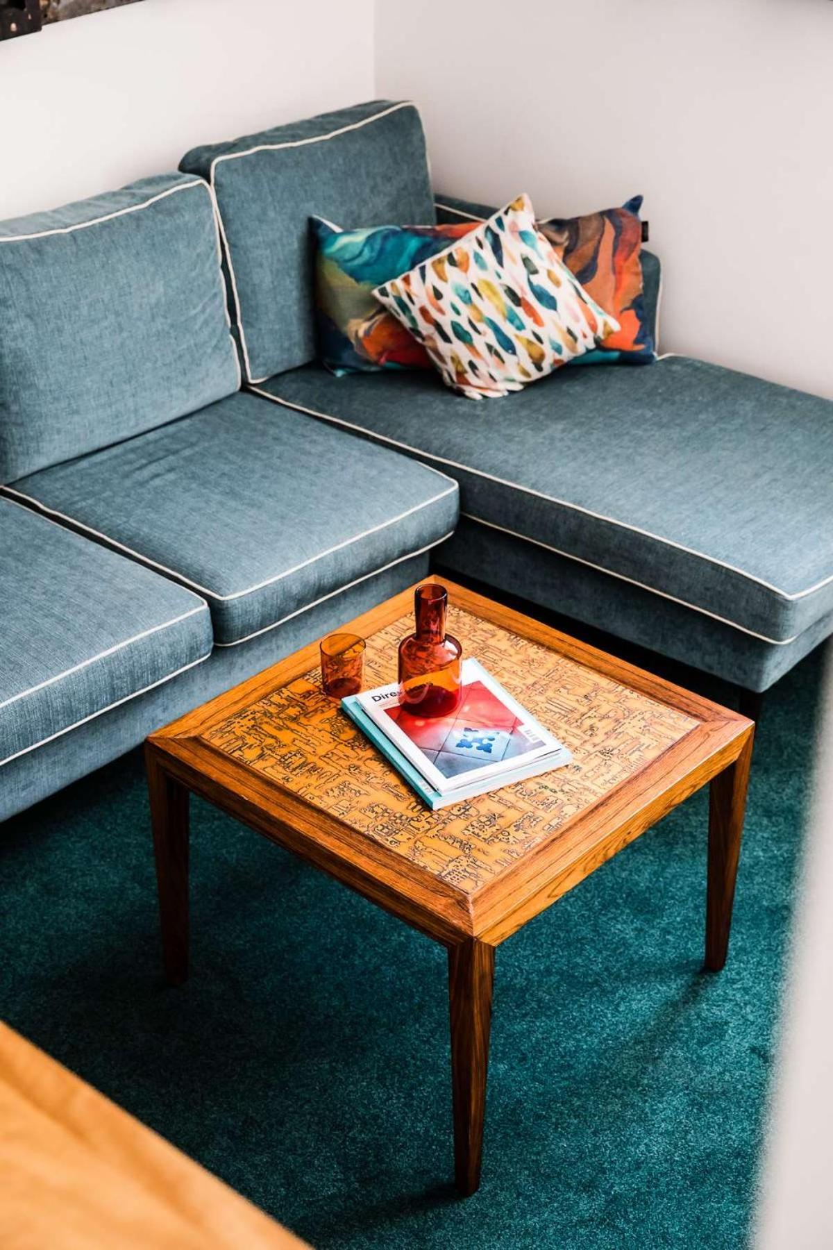 The Old Clare By Ode Hotels Sidney Dış mekan fotoğraf A coffee table